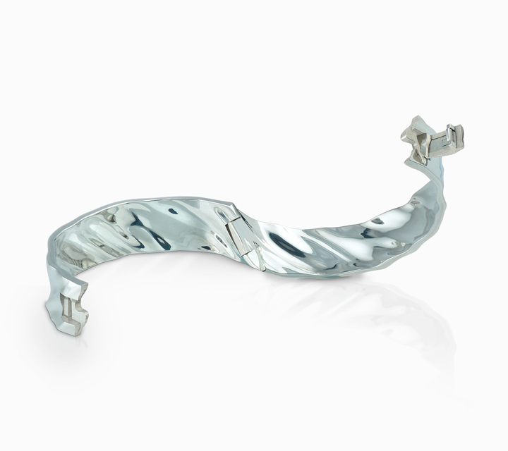 3D printed and hand polished ‘Water’ bracelet, open, showing hidden clasp and hinge